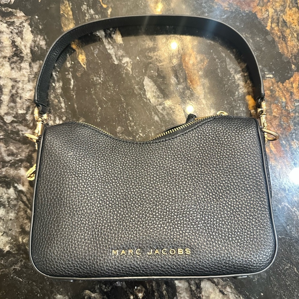 Marc Jacobs Black Textured Shoulder Bag